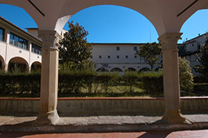 AAunifi_architettura_chiostro.jpg
