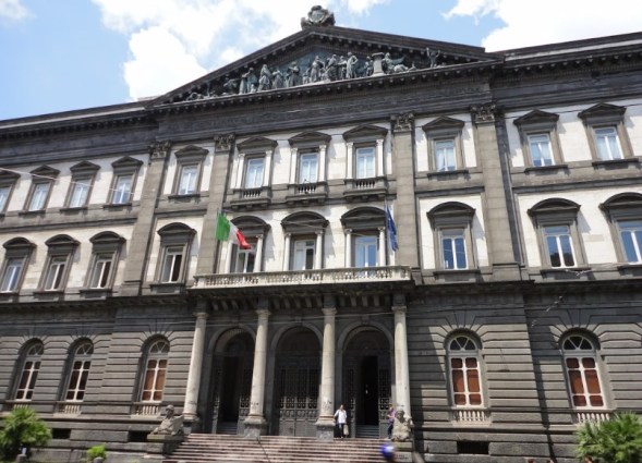 napoli federico unı.jpg